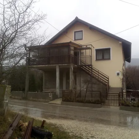 Sm Ik 2 Apartment Sujica